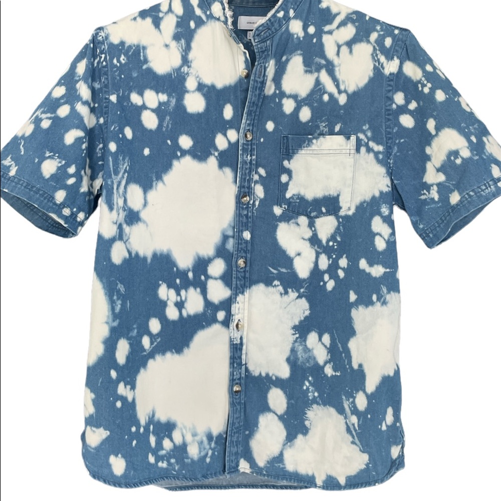 Men’s Small Urban Outfitters Denim Blotched Button Down
